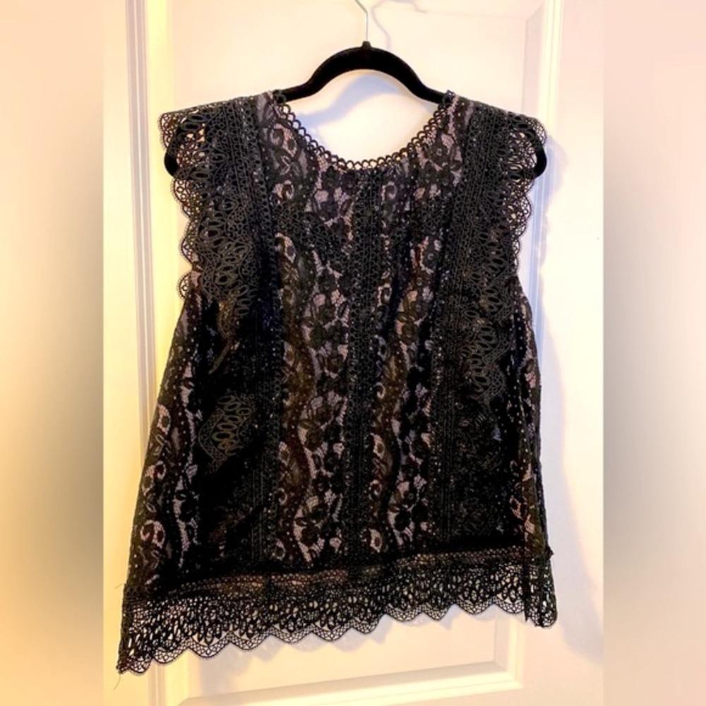 Anthropologie- eri & ali Lace Overlay Sleeveless Top